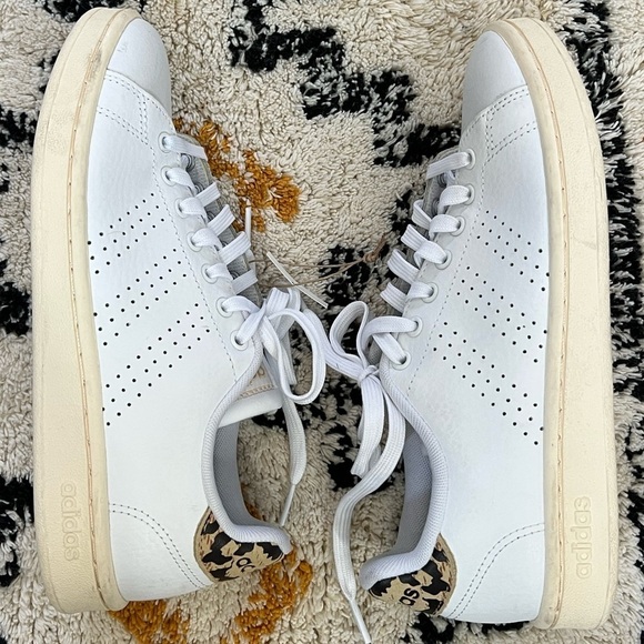 Women’s Adidas Advantage Shoes size 6.5 - Picture 8 of 10